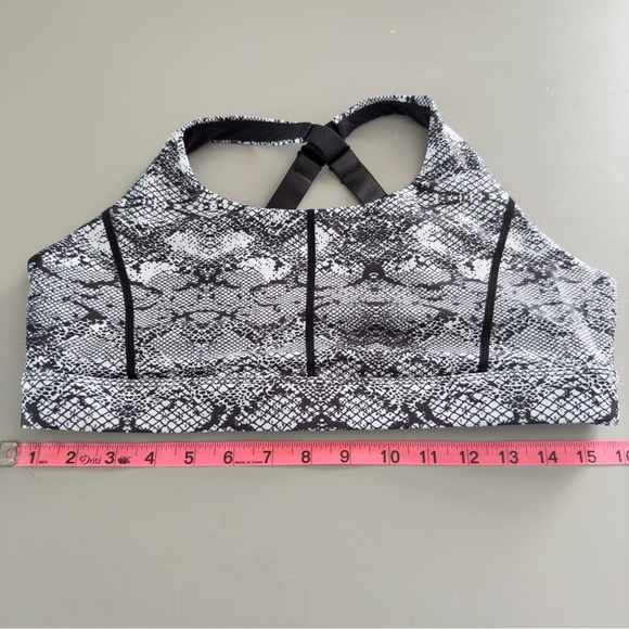 Zyia Active Light n Tight Adjustable Sports Bra Cobra Metallic Size XXL - Picture 4 of 6